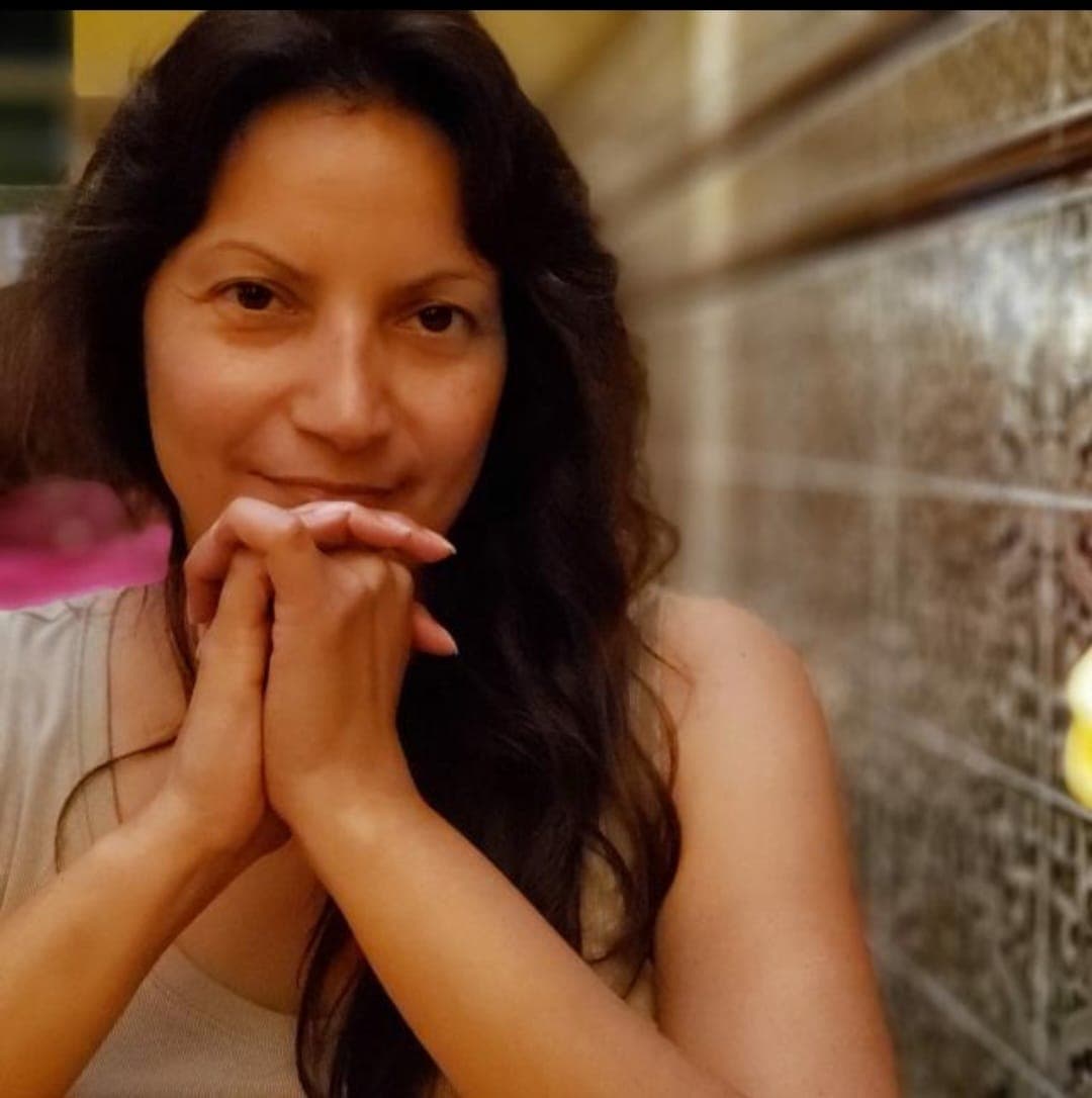 Andrea Flores, C-IAYT • Certified Yoga Therapist